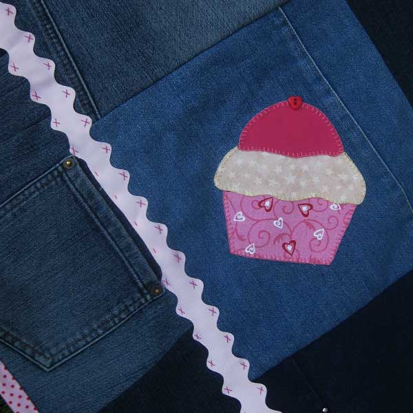 Cupcake Picnic Rug